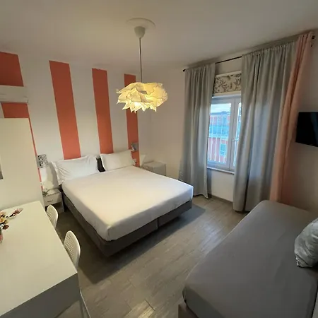 בית הארחה F.rooms