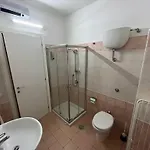 F.rooms 招待所 那不勒斯