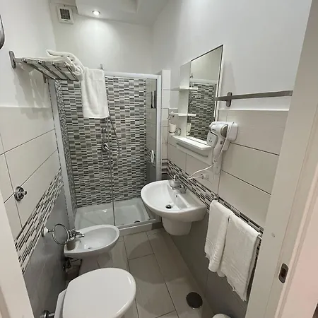 Penzion F.rooms 3*